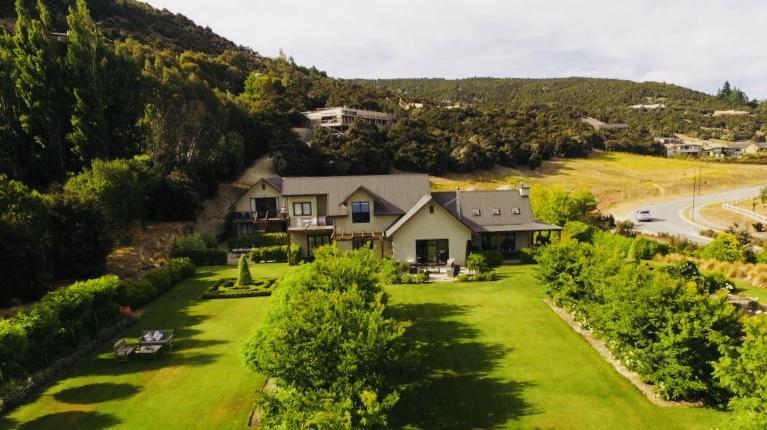 The Loft @ Hidden Hills Villa Wanaka Exterior photo